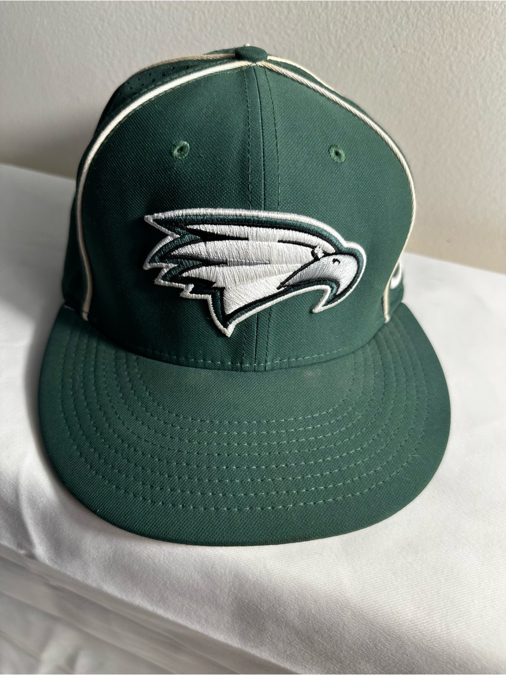 H6. Eagles Men's Cap with EmbroideredEagle Logo L/XL